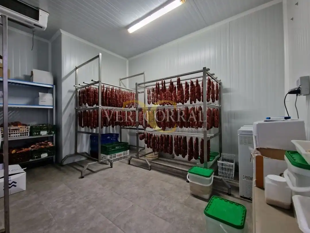 Local en venta en Calle Río Bedón, Posada - Barro