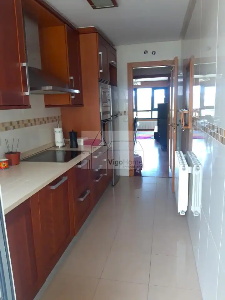 Kitchen of Flat for rent in Vigo   with Heating, Swimming Pool and Furnished