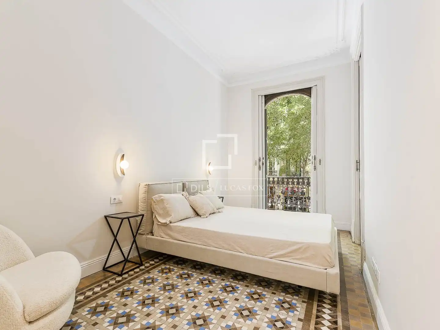 Bedroom of Flat for sale in Barcelona  with Air Conditioner, Private garden and Terrace
