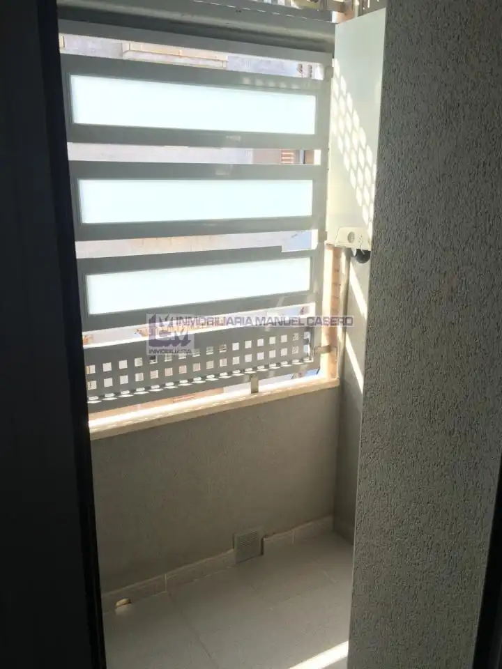 Balcony of Apartments for rent in Cáceres  with Air Conditioner and Heating
