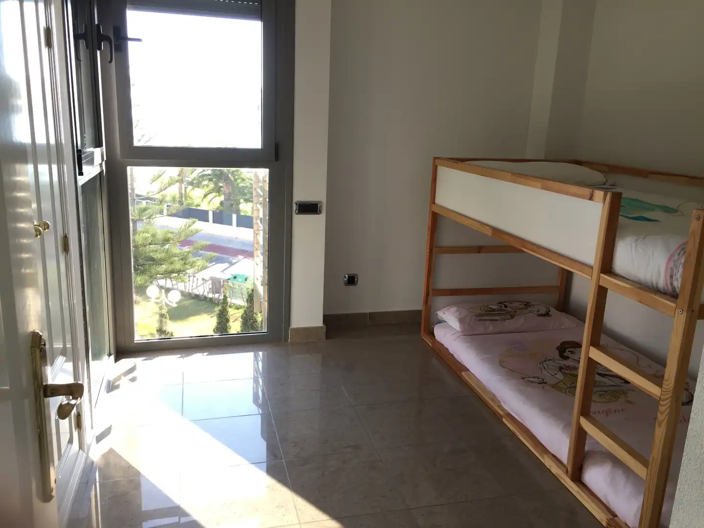 Bedroom of Apartments for sale in Benicasim / Benicàssim  with Air Conditioner, Terrace and Storage room
