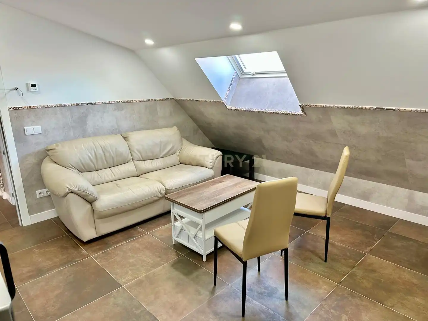 Flat for rent in C. Erillas, Majadahonda, Spain, 7, Casco Antiguo