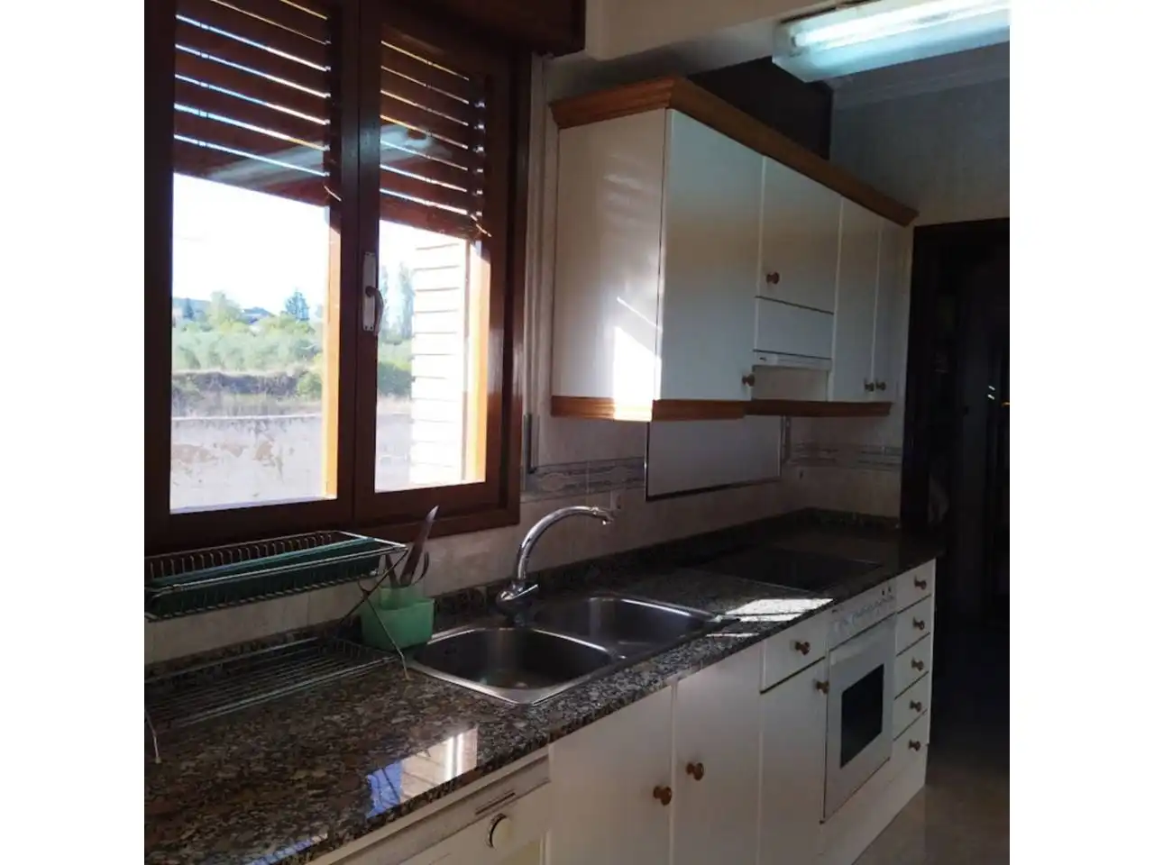 Küche von Haus oder Chalet zum Verkauf in Lardero mit Heizung und Privatgarten