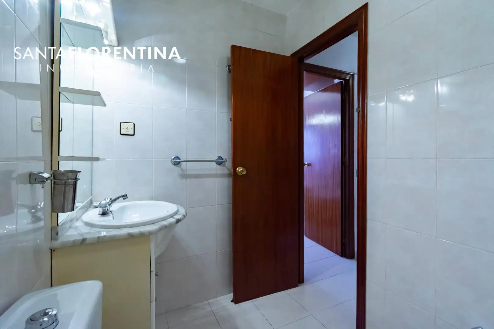 Bany de Casa adosada en venda en Cartagena amb Aire condicionat, Jardí privat i Terrassa