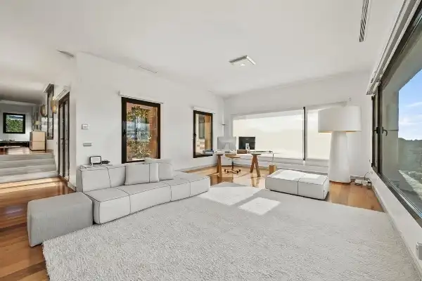 Sala de estar de Casa o chalet de alquiler en Las Rozas de Madrid con Aire acondicionado, Calefacción y Jardín privado