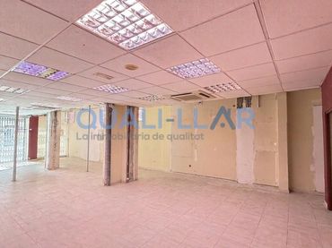 Local comercial en venta en calle de Santa Creu