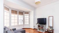 Living room of Apartment for sale in  Barcelona Capital  with Air Conditioner and Balcony