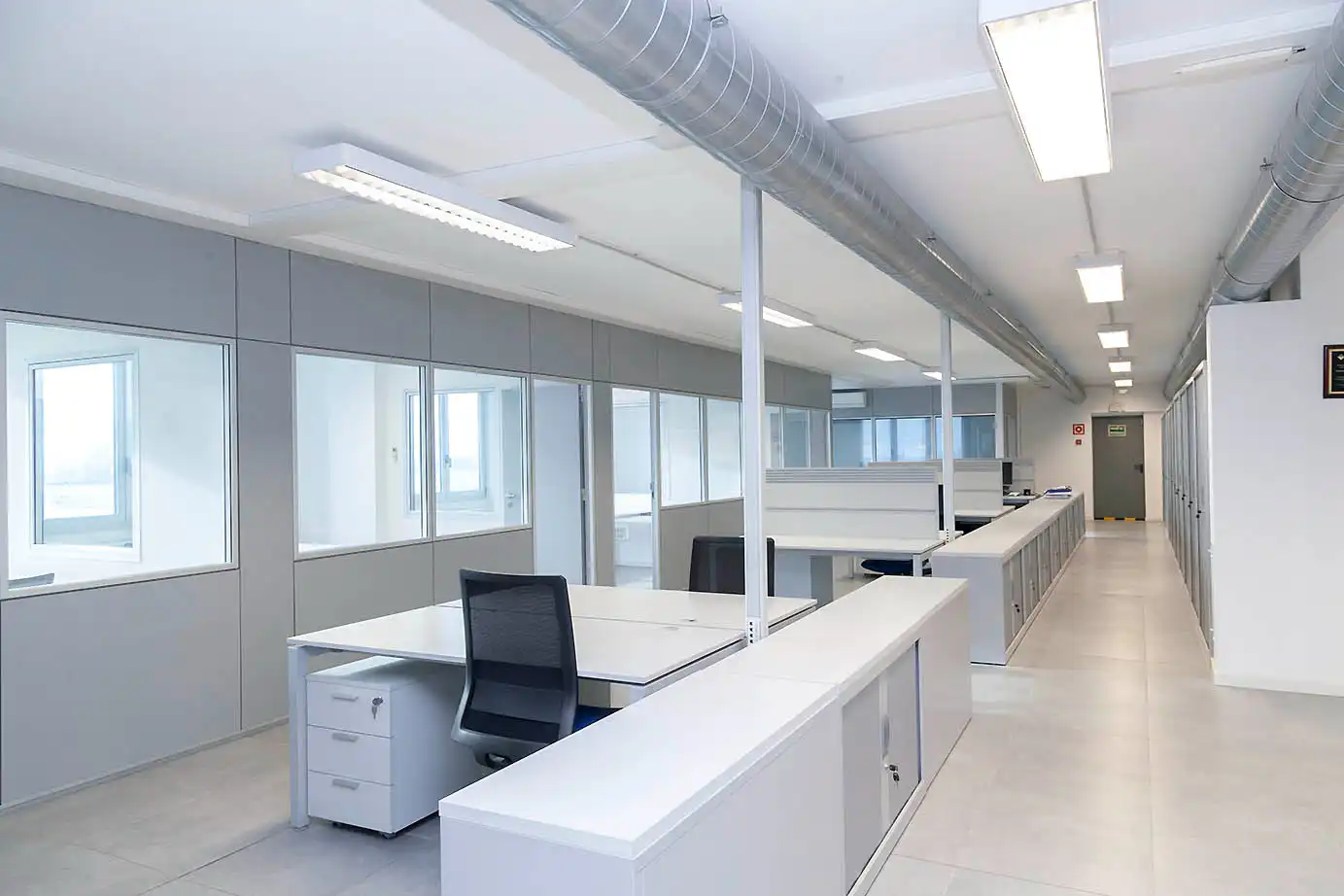Nave industrial en venta en Molins de Rei con Alarma