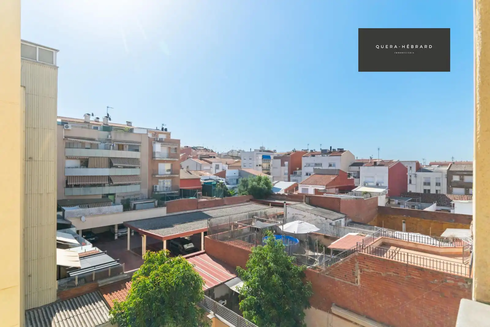 Vista exterior de Dúplex en venda en Terrassa amb Aire condicionat, Calefacció i Parquet