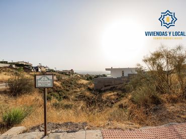Terreno residenziale in vendita a Calle CULLAR VEGA