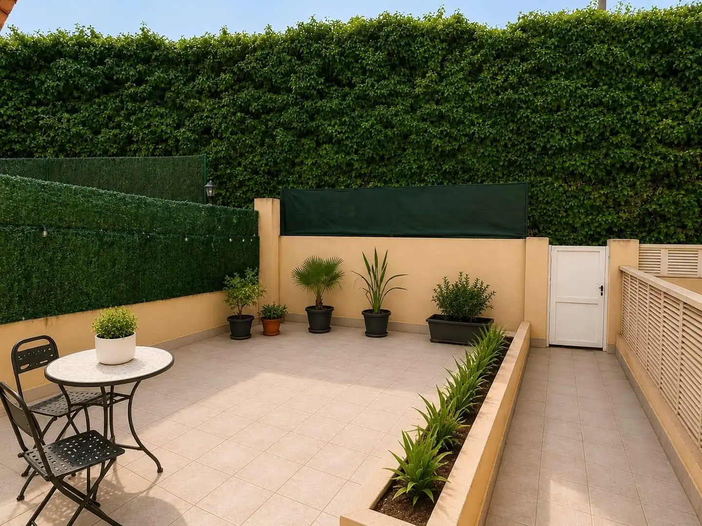 Terrassa de Casa adosada en venda en Vícar amb Terrassa, Traster i Piscina comunitària
