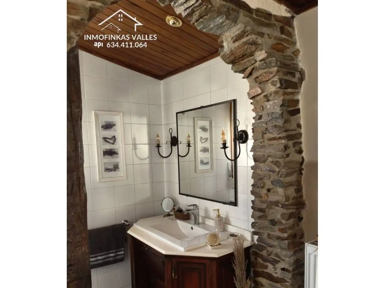 Bathroom of Houses for sale in Santa Eulàlia de Ronçana  with Air Conditioner, Heating and Private garden