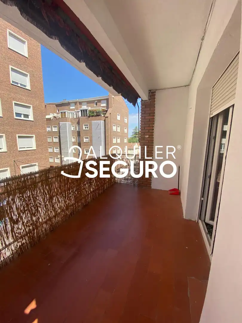 Terraza de Piso de alquiler en Guadalajara con Calefacción y Amueblado