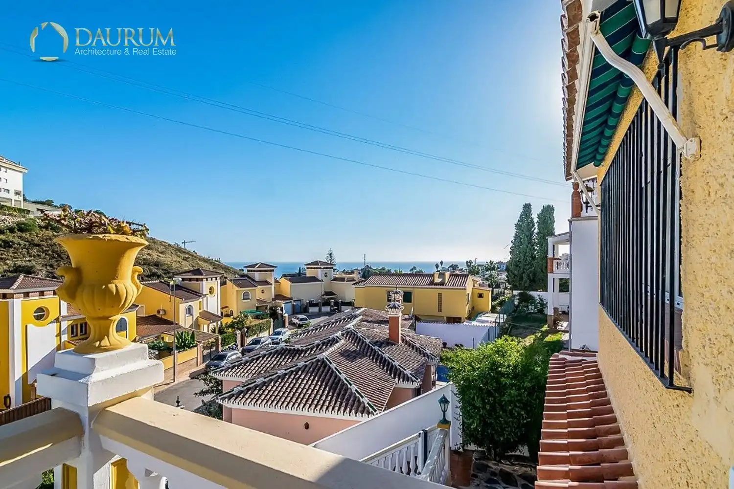 Vista exterior de Casa o chalet en venta en Rincón de la Victoria con Aire acondicionado, Calefacción y Terraza