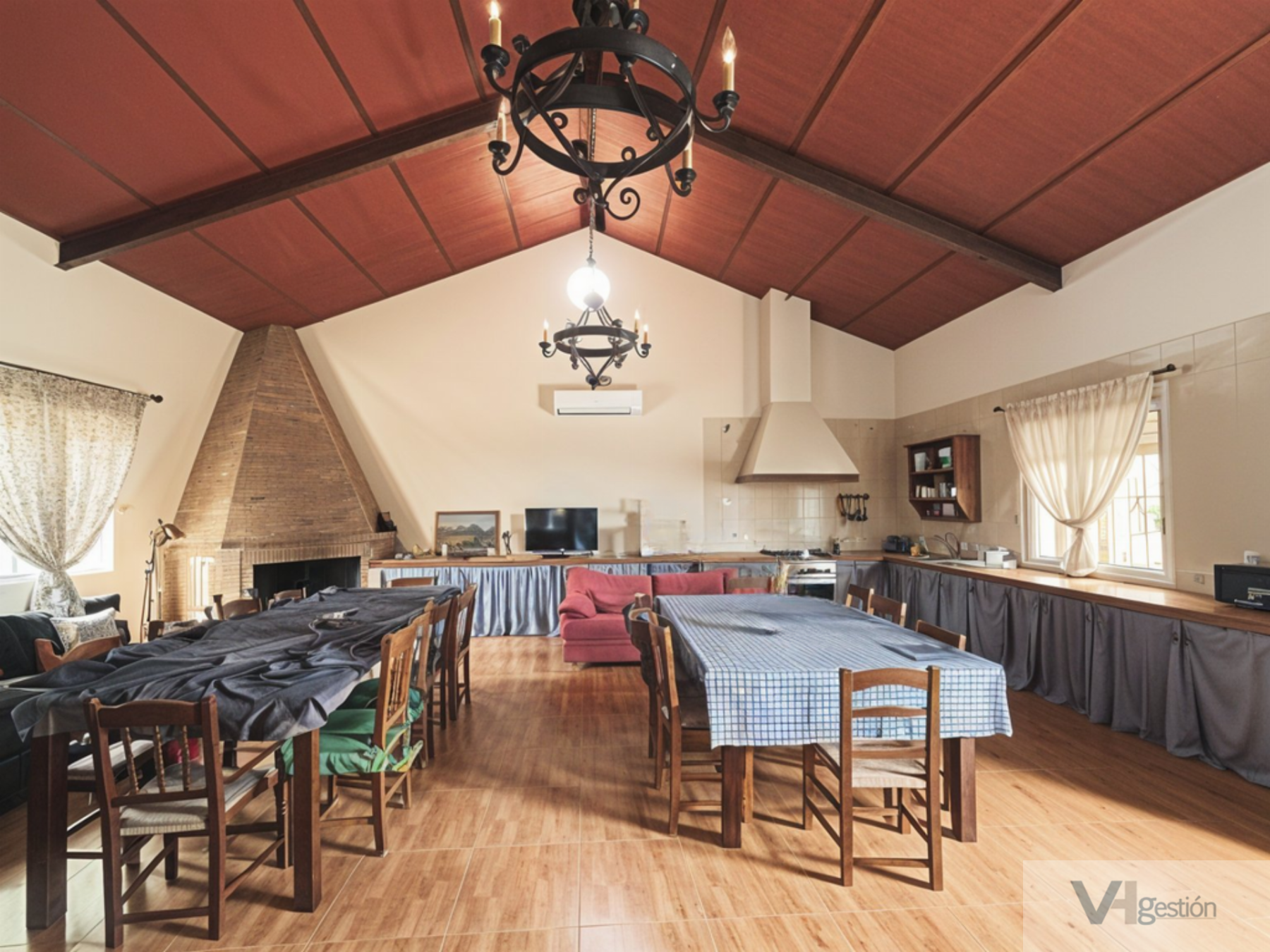 Menjador de Finca rústica en venda en Villamartín amb Aire condicionat