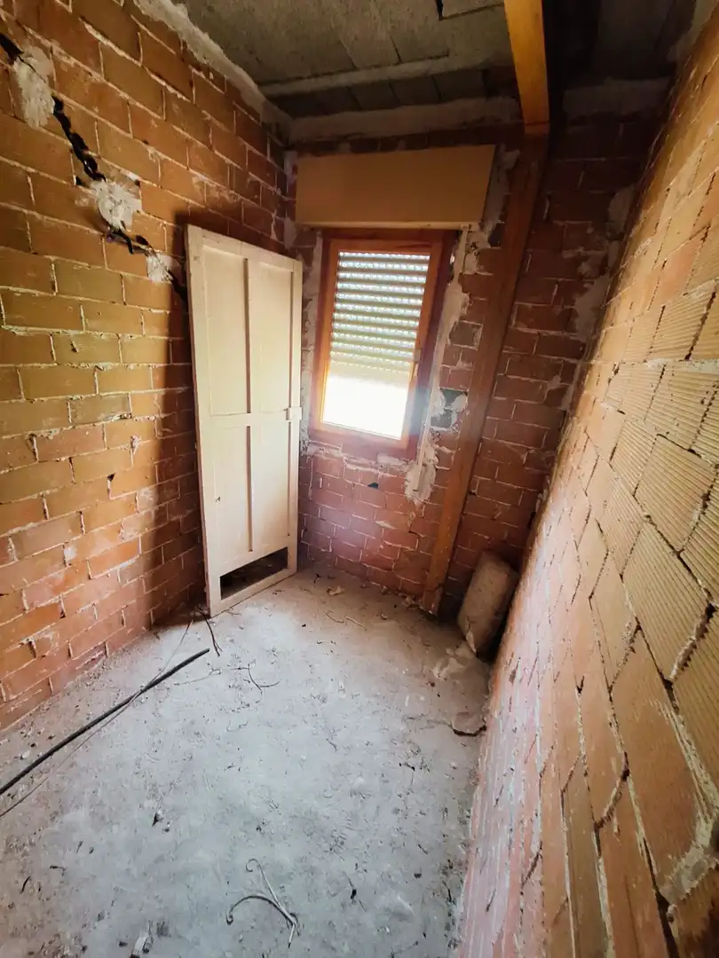 Casa o chalet en venta en El Hoyo de Pinares  con Calefacción, Terraza y Trastero