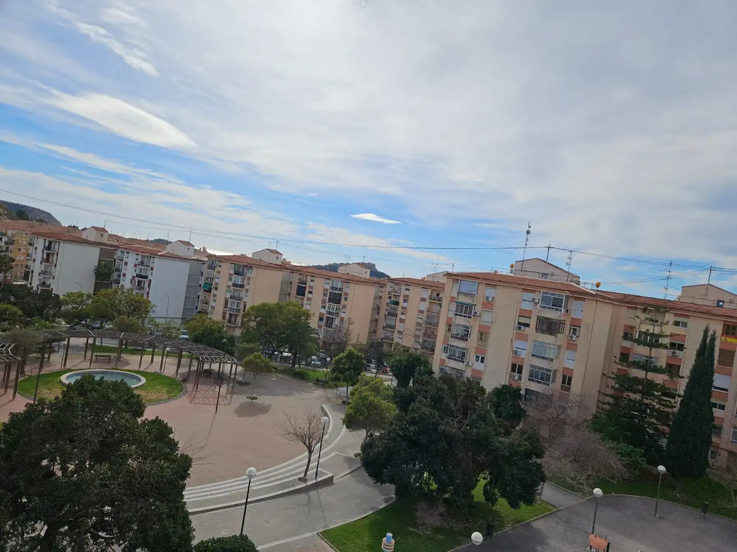 Vista exterior de Pis en venda en Alicante / Alacant amb Moblat i Balcó