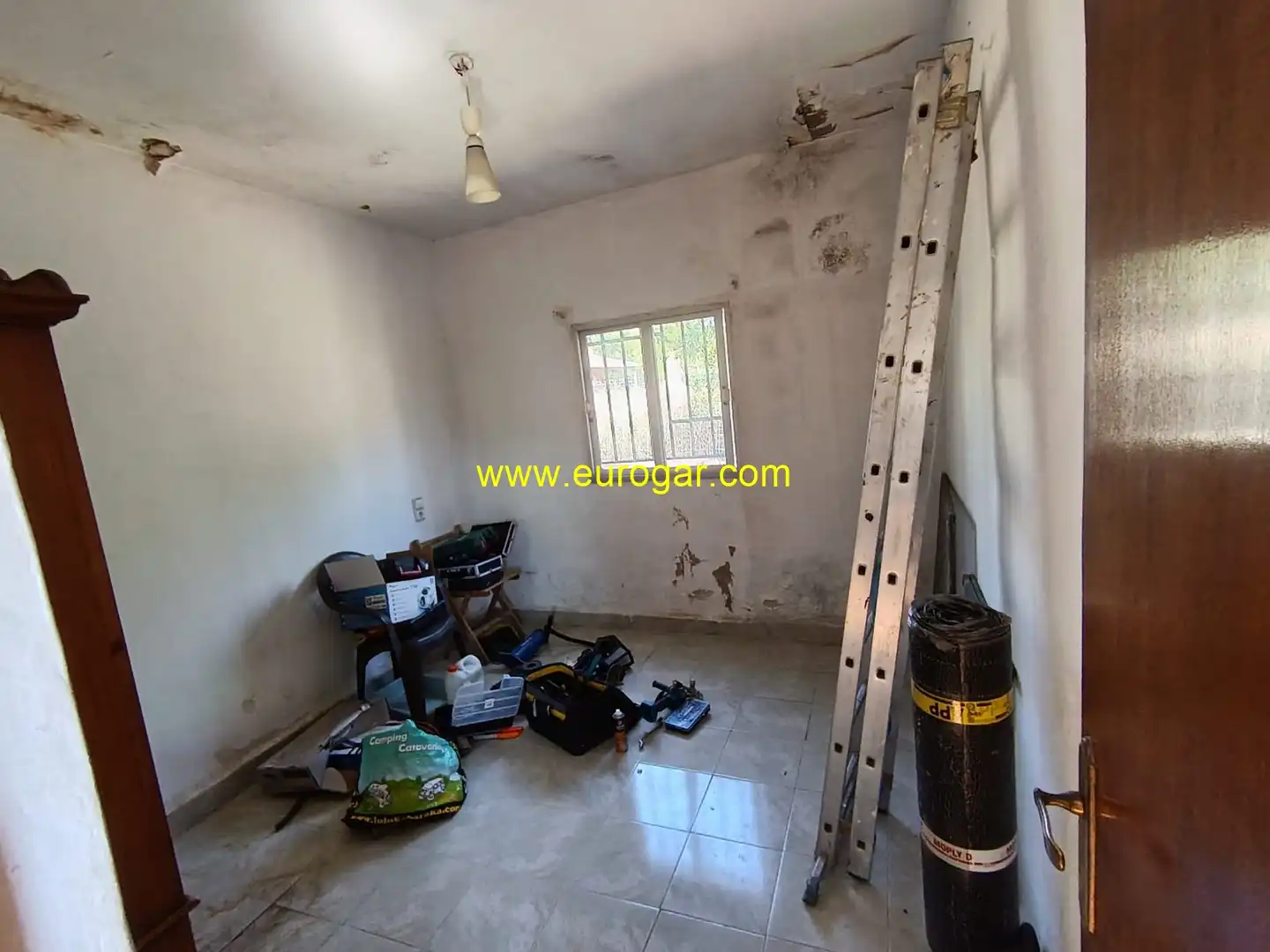 Finca rústica en venta en Chiva con Jardín privado, Terraza y Trastero