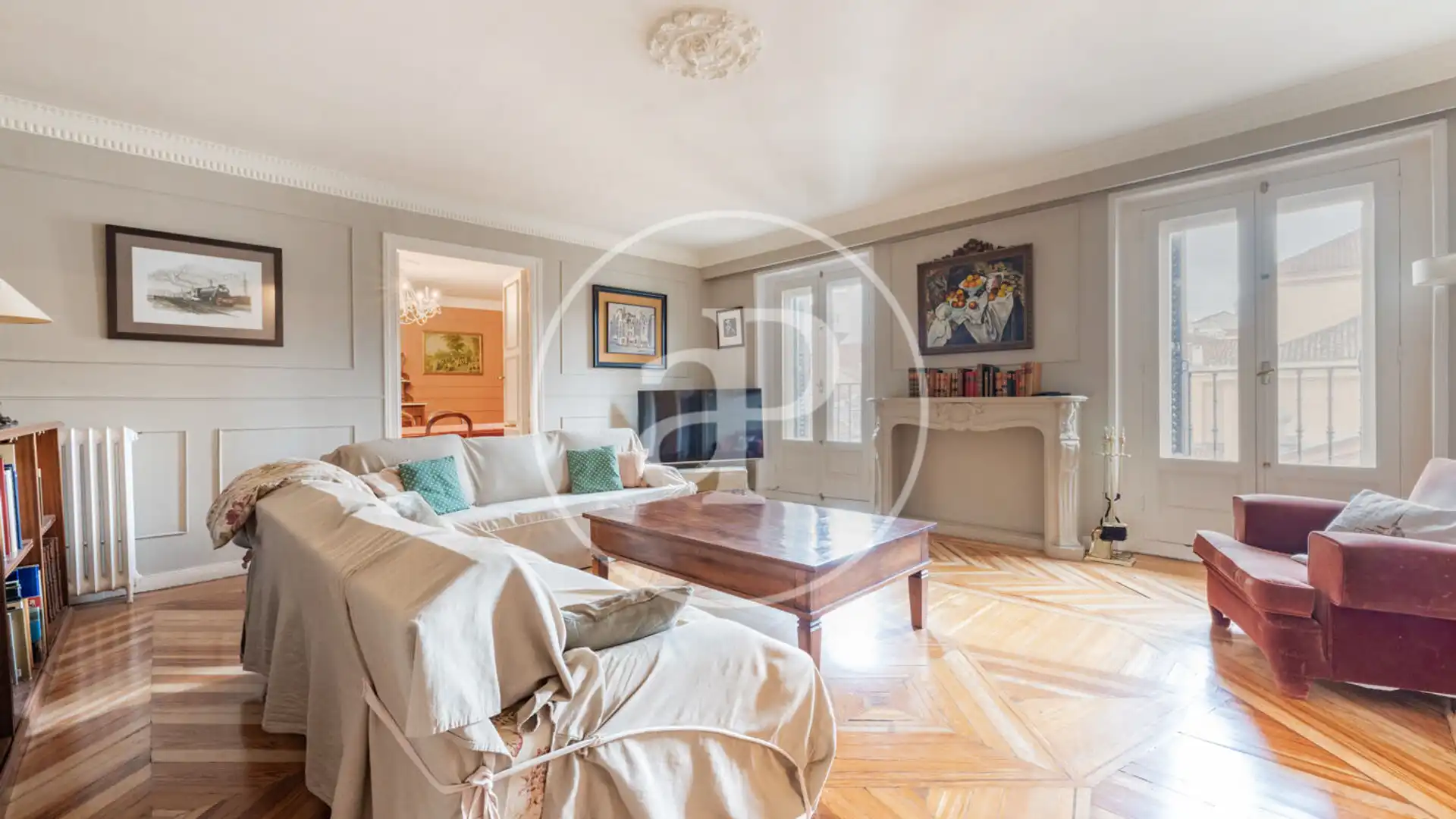 Living room of Flat for sale in  Madrid Capital  with Air Conditioner, Heating and Storage room