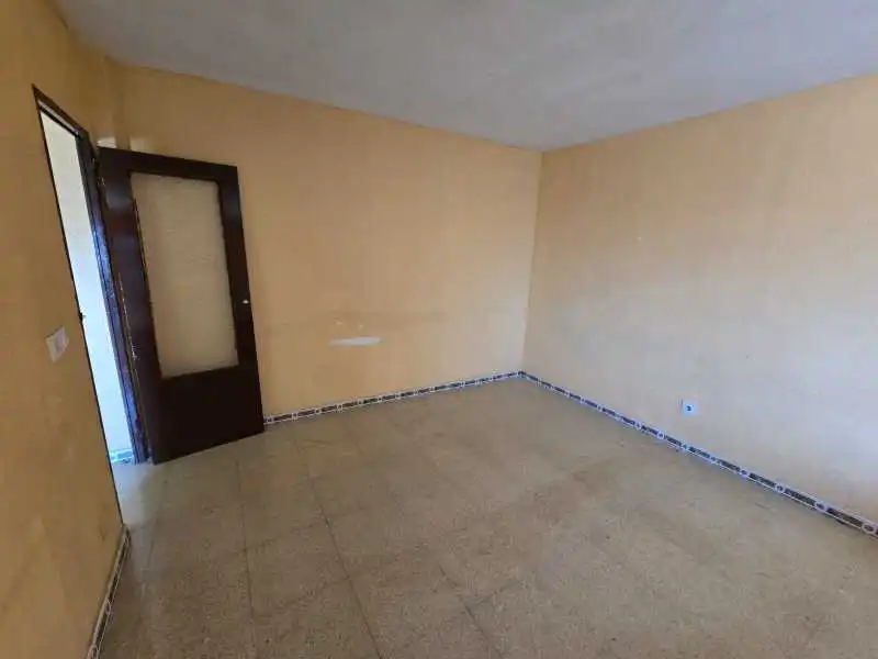 Pis en venda a Cm del Cementerio, imagen 2