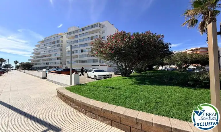 Apartamento con piscina en venta en Avinguda de la Gola de l'Estany, imagen 56