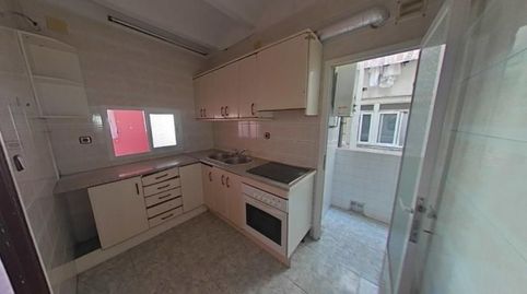 Foto 5 de Piso en venta en Calle Calderon de la Barca, La Salut, Badalona