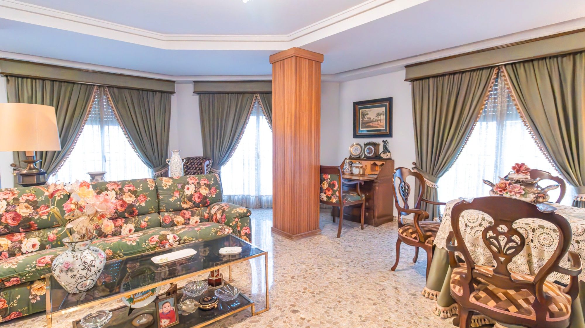 Sala de estar de Piso en venta en Elche / Elx con Calefacción, Amueblado y Horno