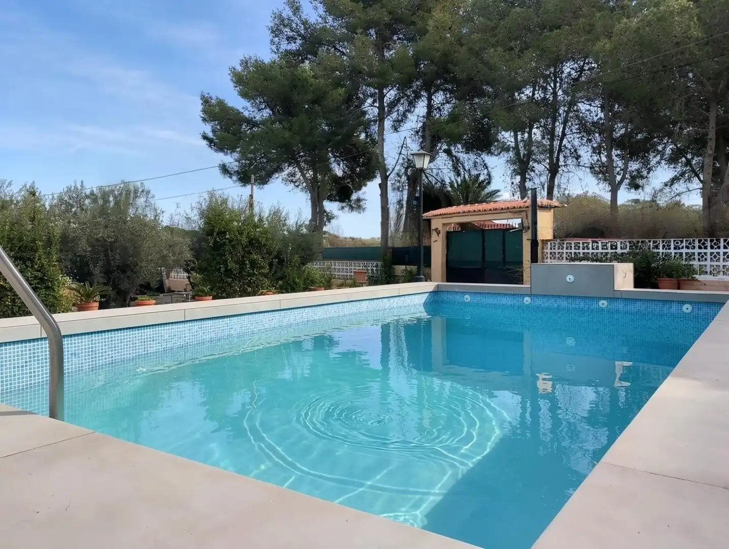 Piscina de Finca rústica en venda en Montserrat amb Calefacció, Terrassa i Piscina