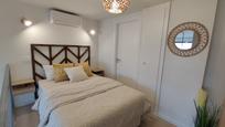 Bedroom of Duplex to rent in  Madrid Capital  with Air Conditioner, Swimming Pool and Furnished