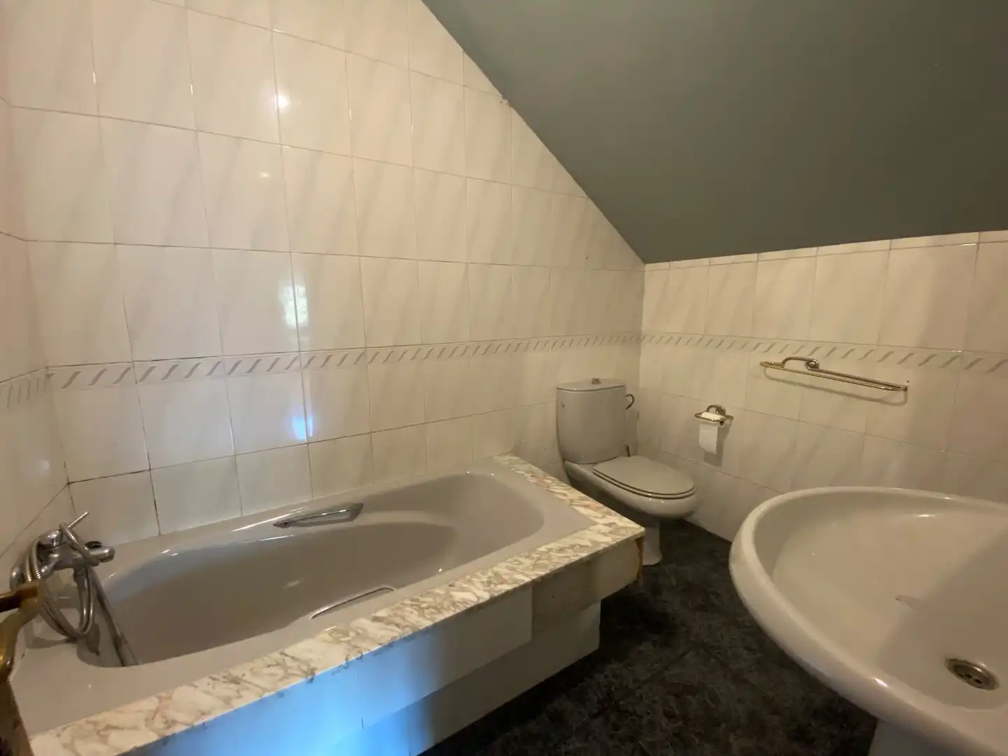 Bany de Casa o xalet en venda en Lugo amb Calefacció
