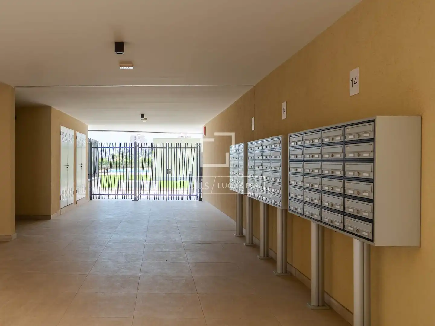 Piso con terraza en venta en Playa del Puig, imagen 53