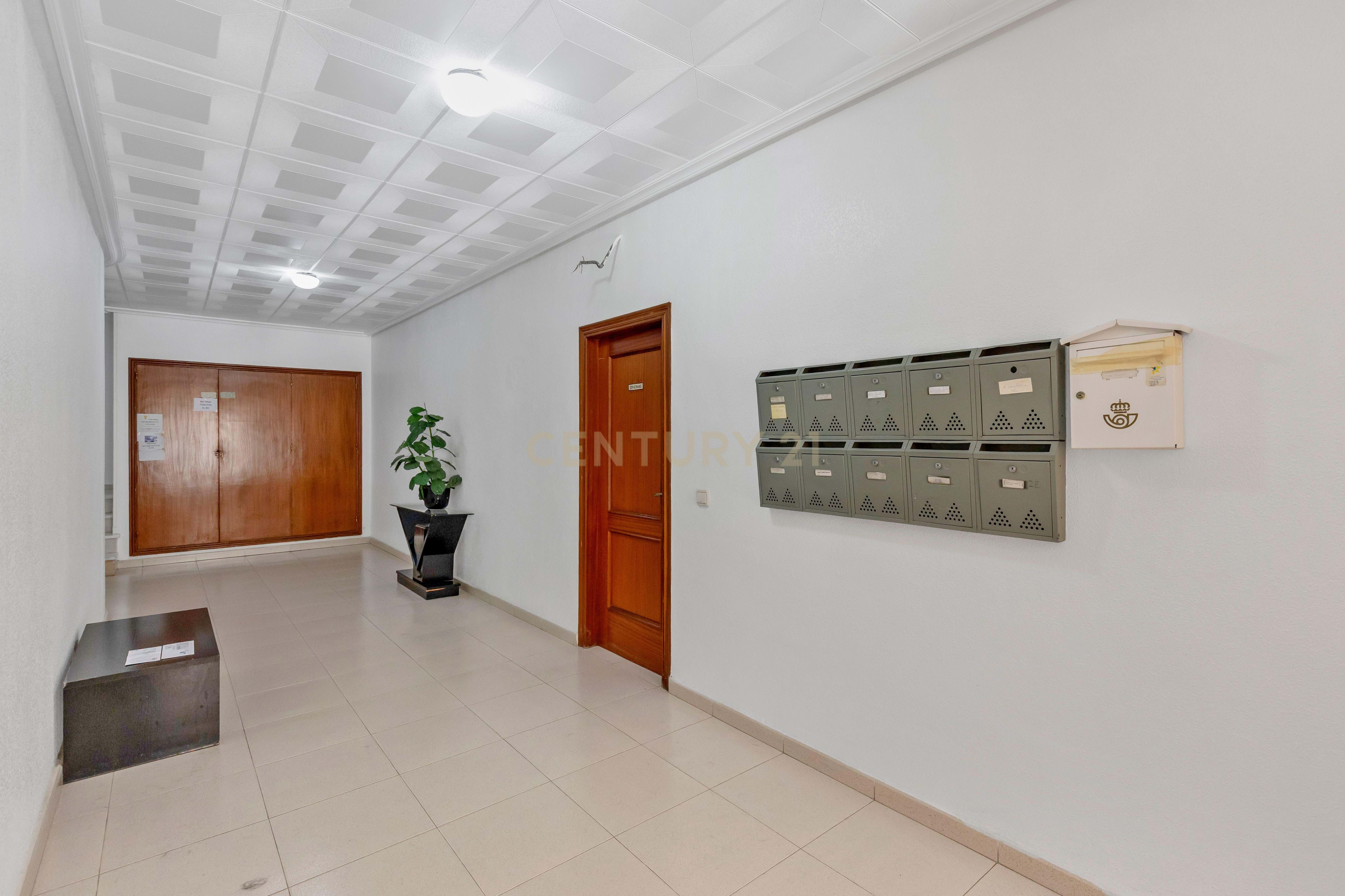 Flat for sale in San Miguel de Salinas