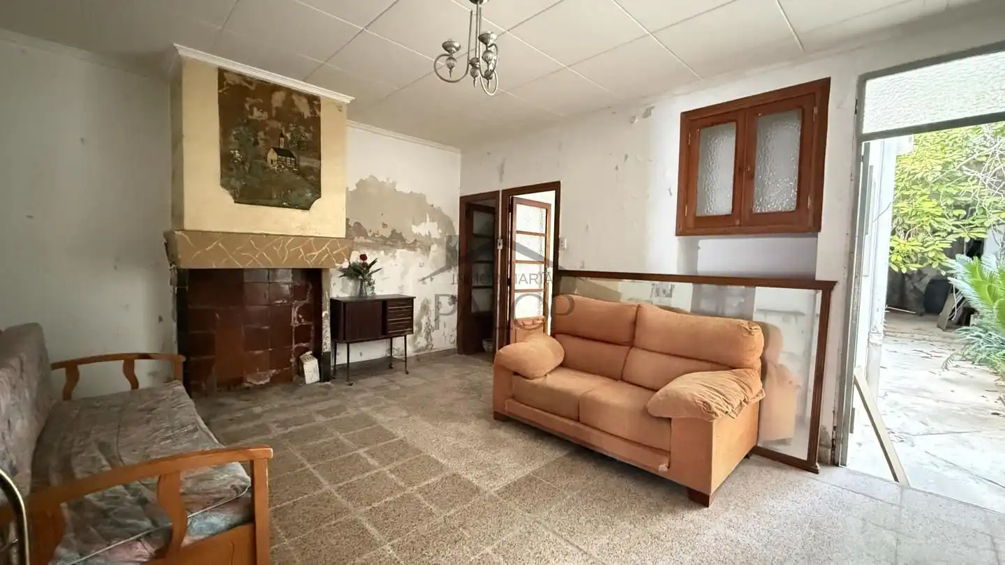 Sala d'estar de Casa o xalet en venda en Carcaixent amb Jardí privat i Balcó