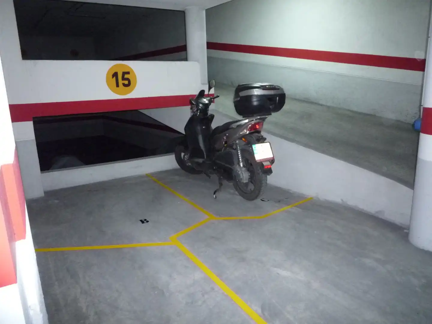 Garage for rent in Calle San Sebastián, 4, Feria