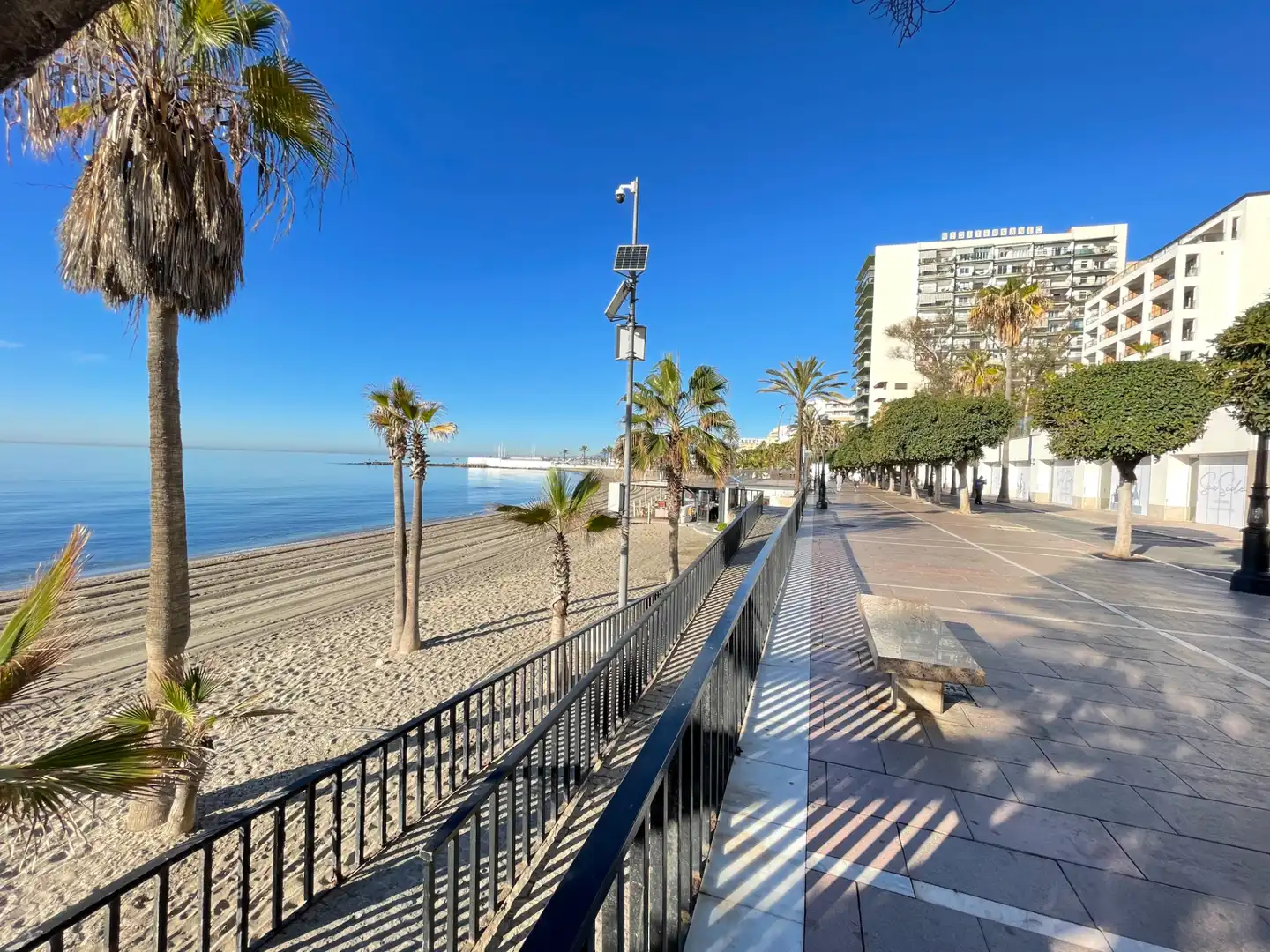 Vista exterior de Apartament en venda en Marbella amb Aire condicionat, Calefacció i Terrassa