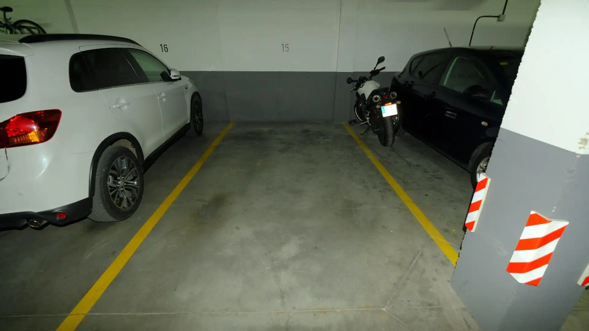 Parking of Attic for rent in Alcalá de Guadaira  with Air Conditioner, Heating and Terrace