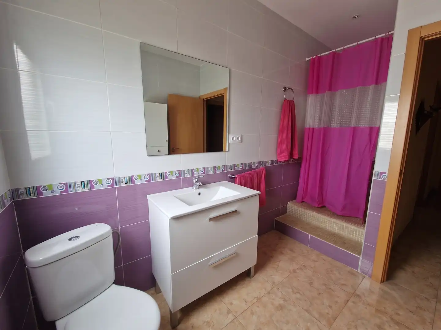 Baño de Casa o chalet en venta en Linares con Calefacción, Jardín privado y Amueblado