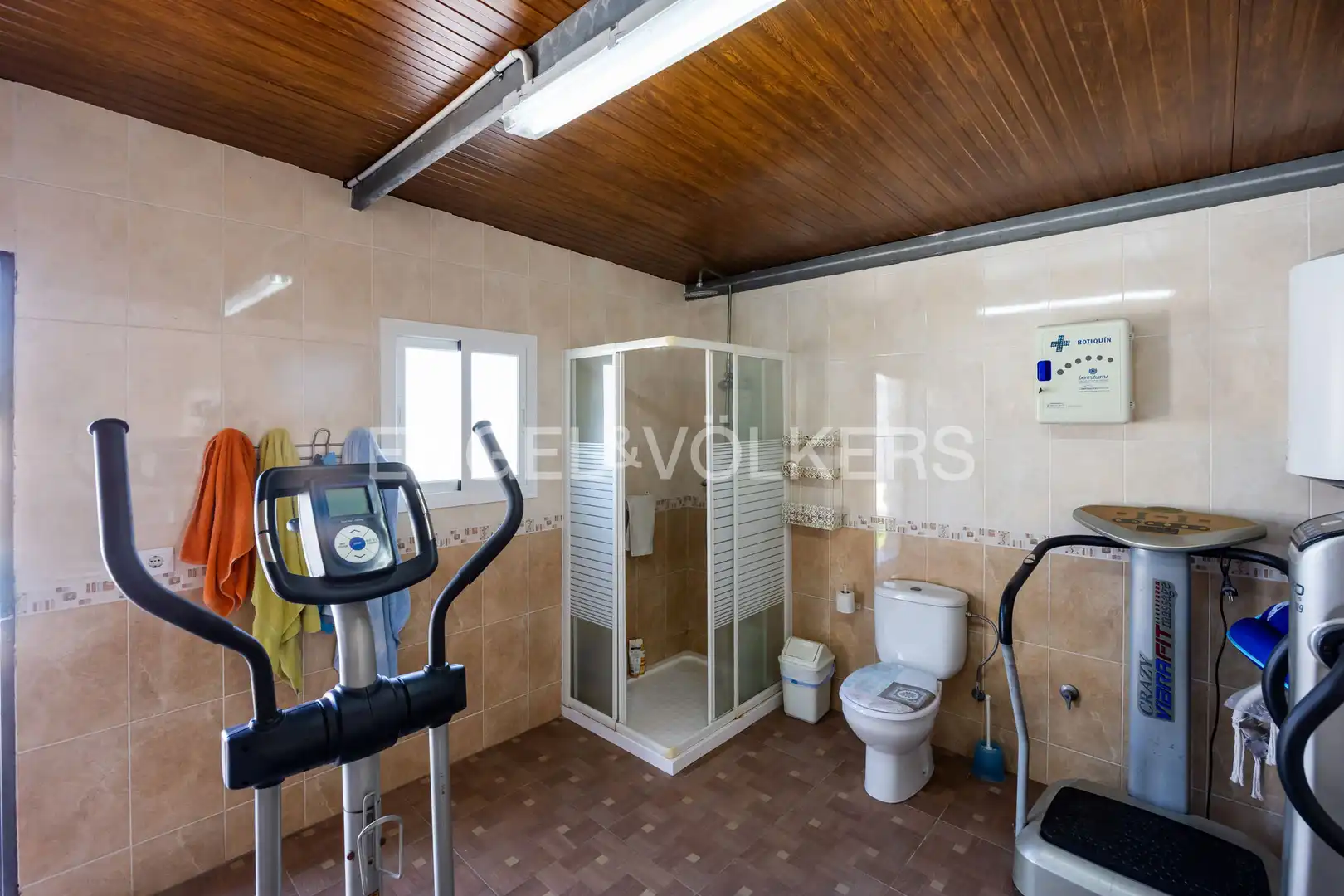 Baño de Casa o chalet en venta en Chiclana de la Frontera con Aire acondicionado, Calefacción y Jardín privado