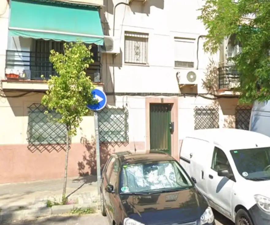 Vista exterior de Piso en venta en Madrid