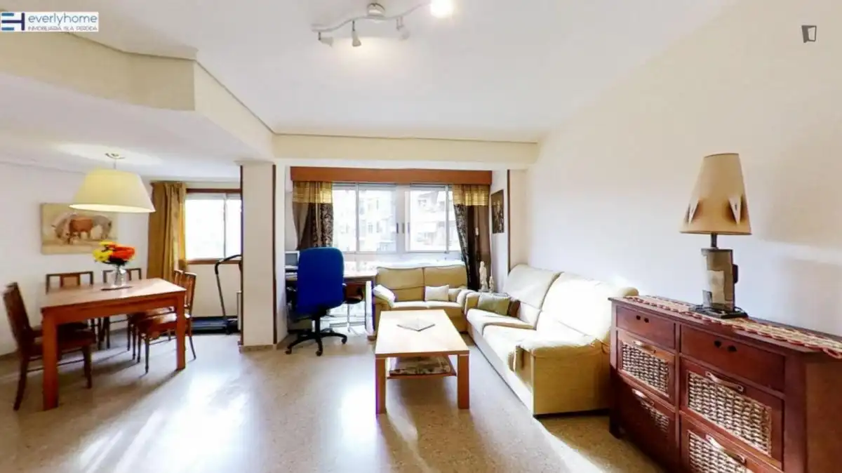 Apartament de lloguer a En Corts - Doctor Waksman
