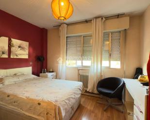 Bedroom of Flat for sale in  Madrid Capital  with Air Conditioner and Parquet flooring