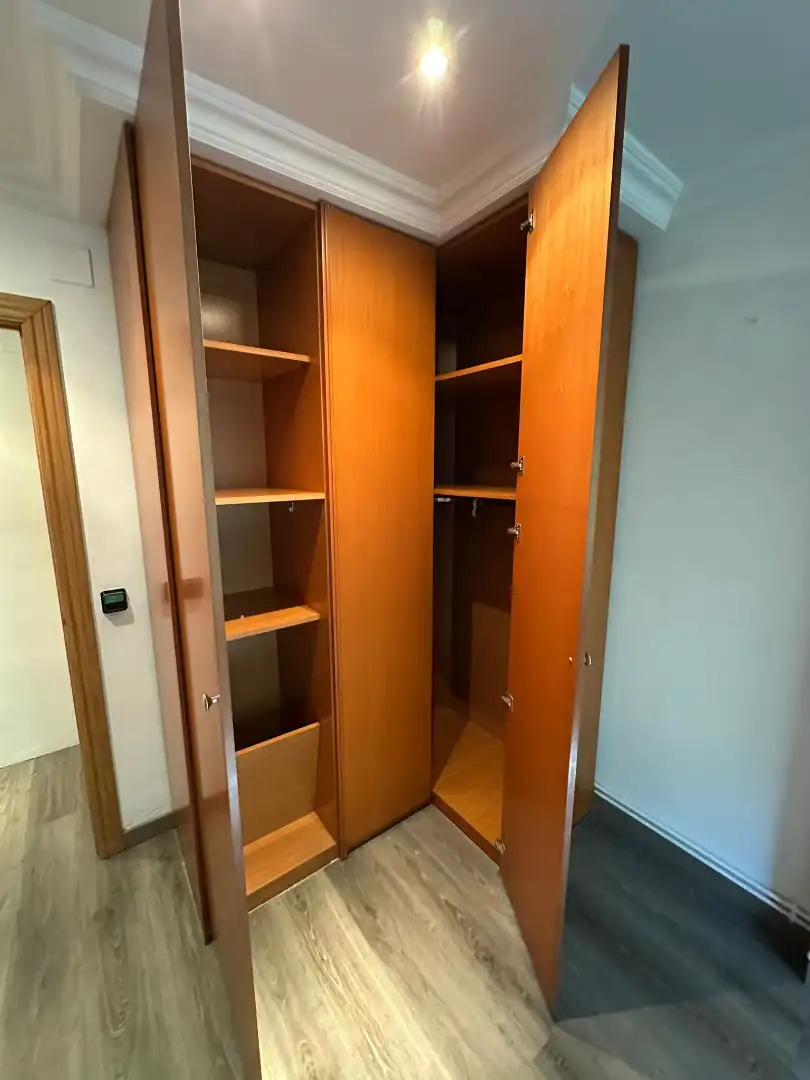 Schlafzimmer von Wohnung zum Verkauf in Granollers mit Heizung, Balkon und Alarm