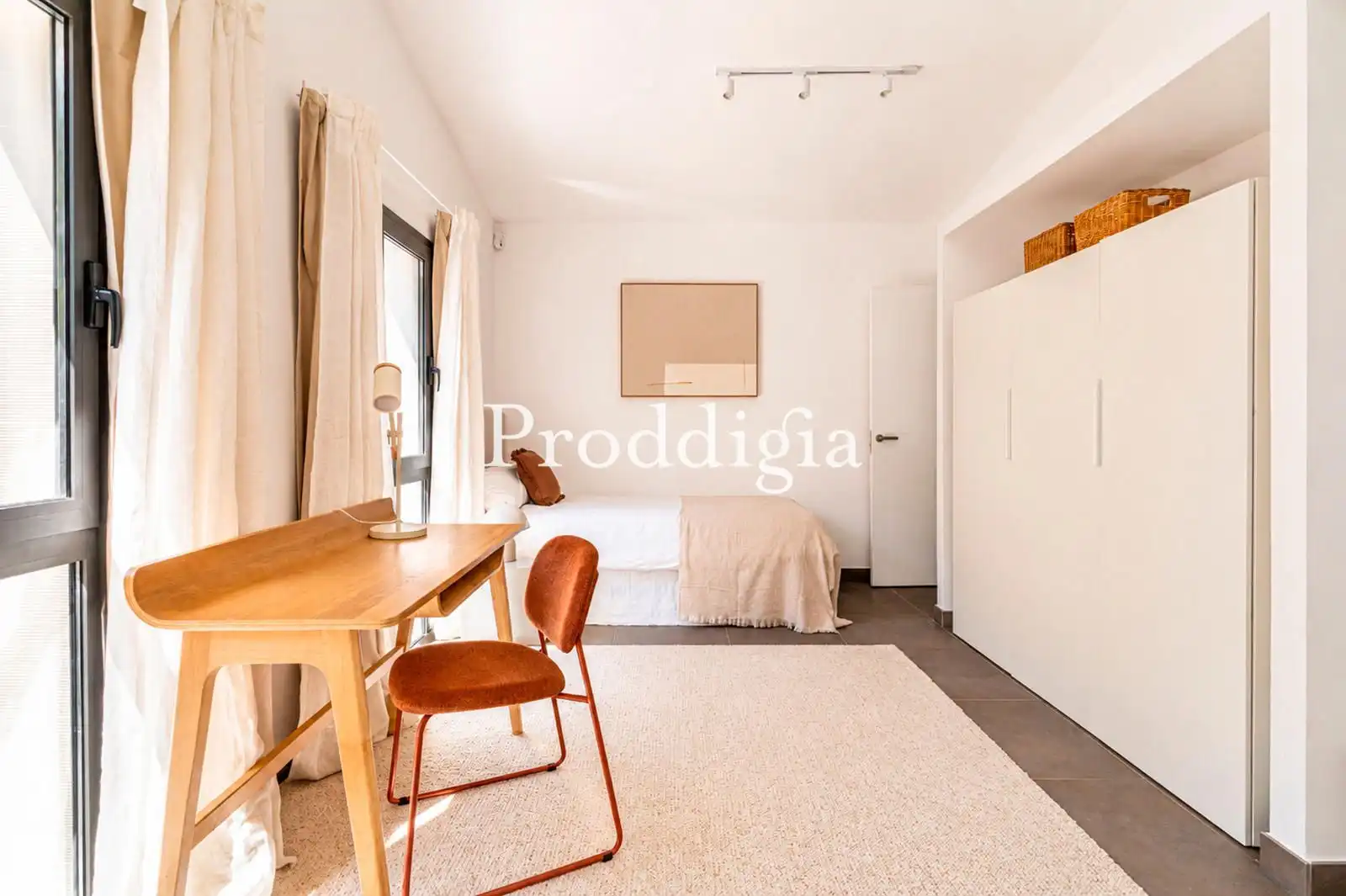 Habitación de Casa o chalet de alquiler en Barcelona con Aire acondicionado, Calefacción y Amueblado