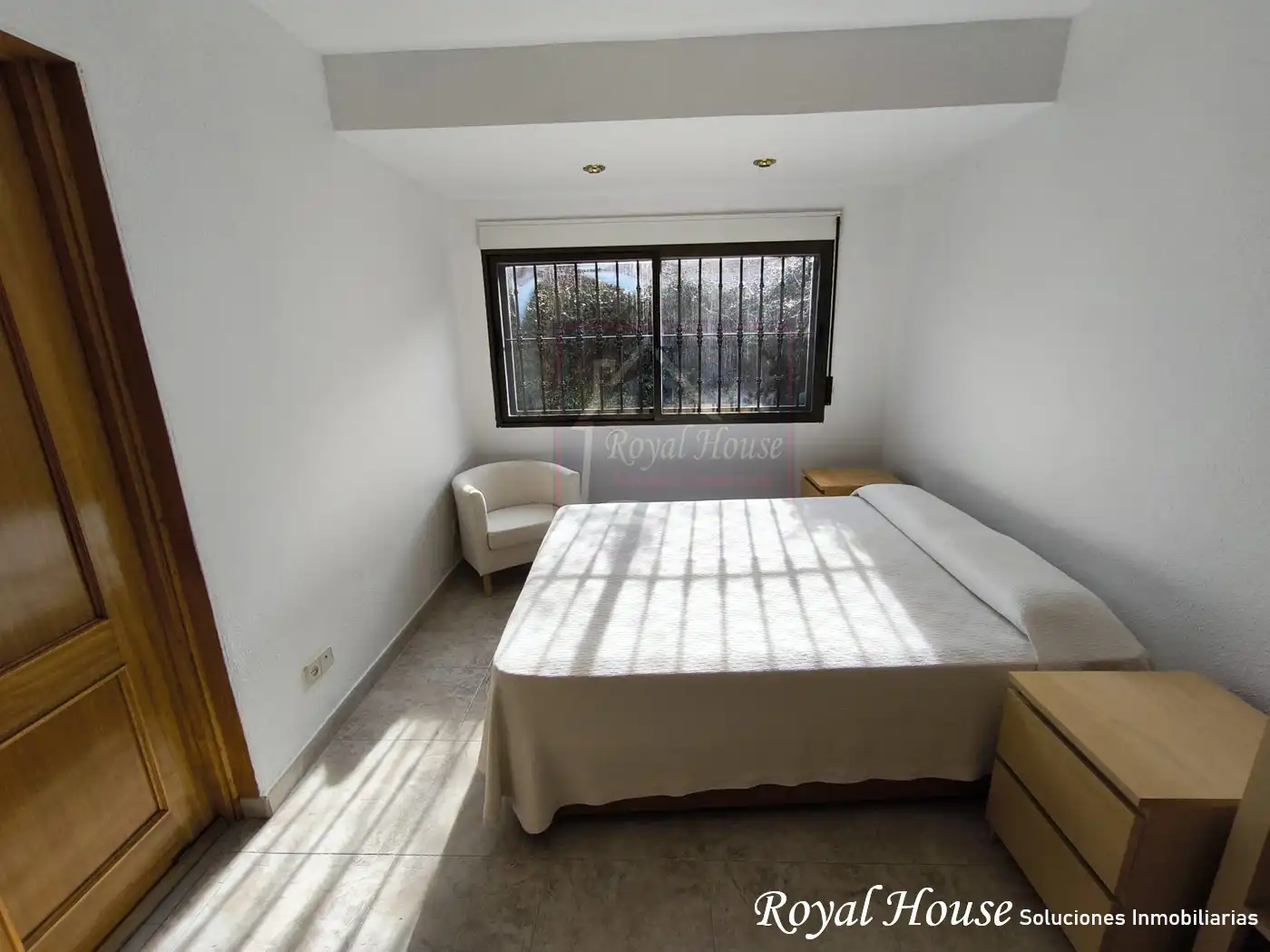 Dormitori de Casa adosada en venda en Galapagar amb Calefacció, Jardí privat i Terrassa