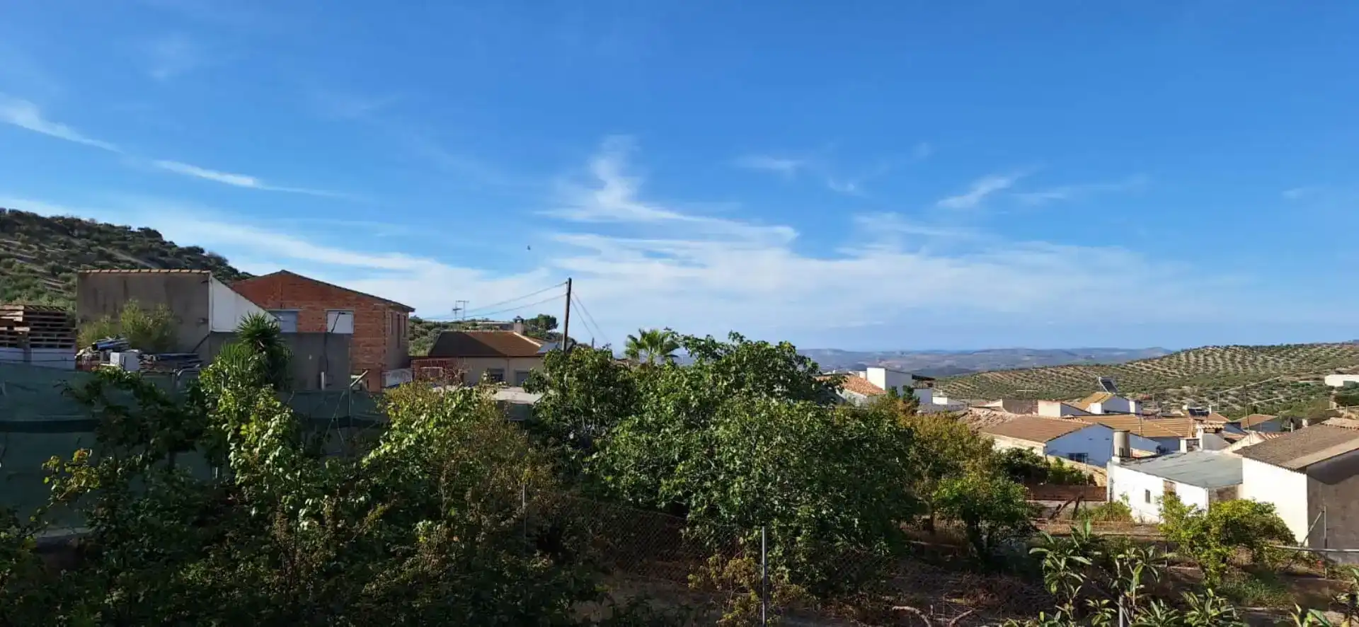 Piso en venta en Fuente-Tójar con Jardín privado, Trastero y Amueblado