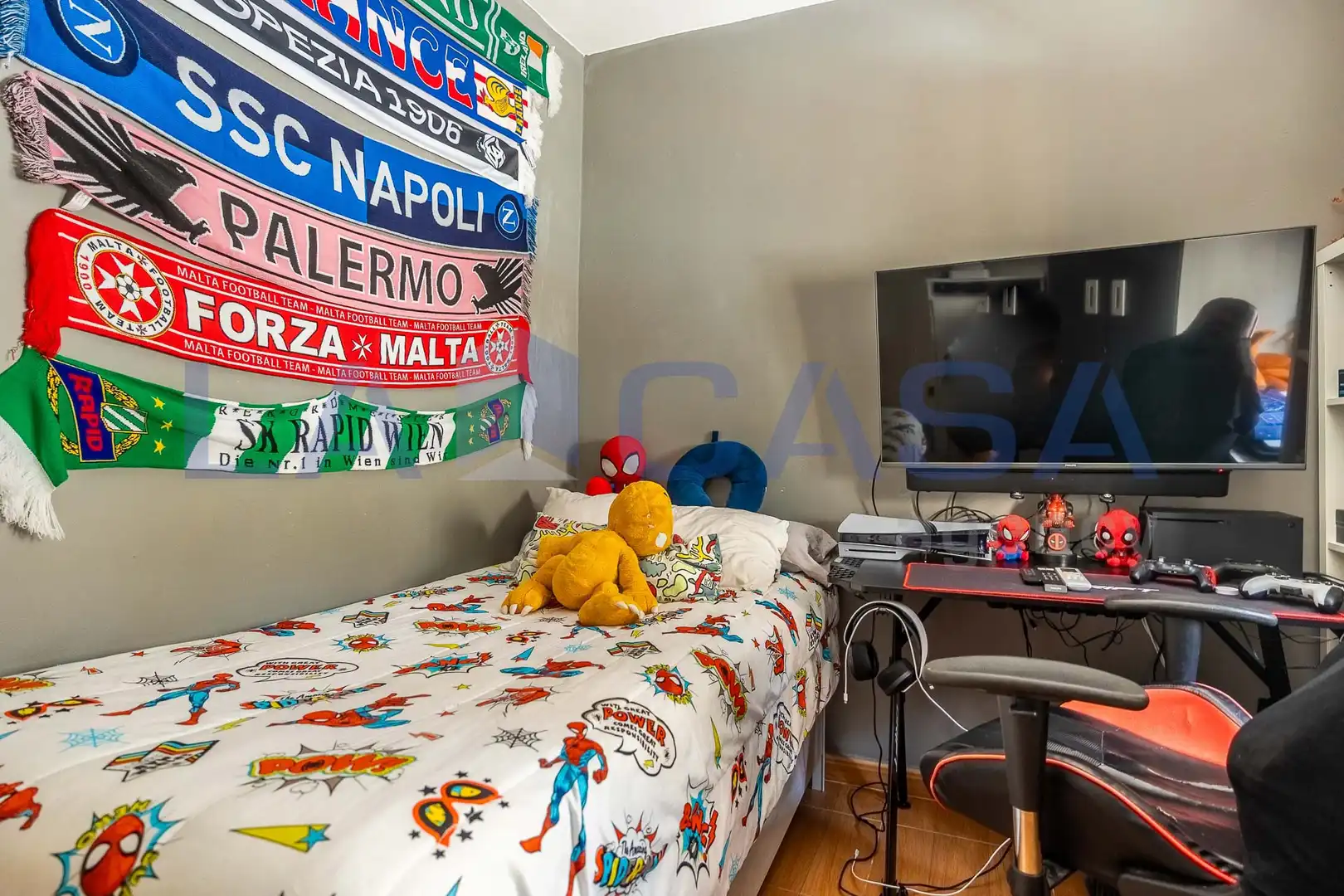 Bedroom of Flat for sale in Sevilla
