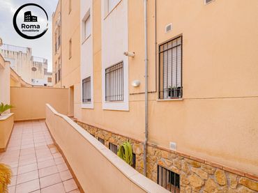 Wohnung mit Aufzug zum Verkauf in La Zubia Ciudad
