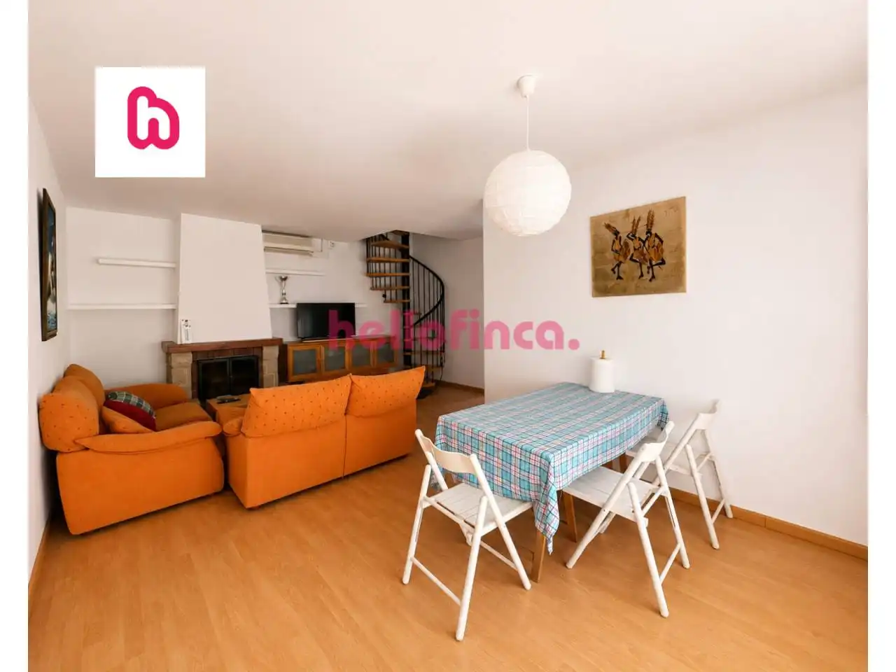 Sala de estar de Casa adosada en venta en Igualada con Aire acondicionado, Calefacción y Jardín privado