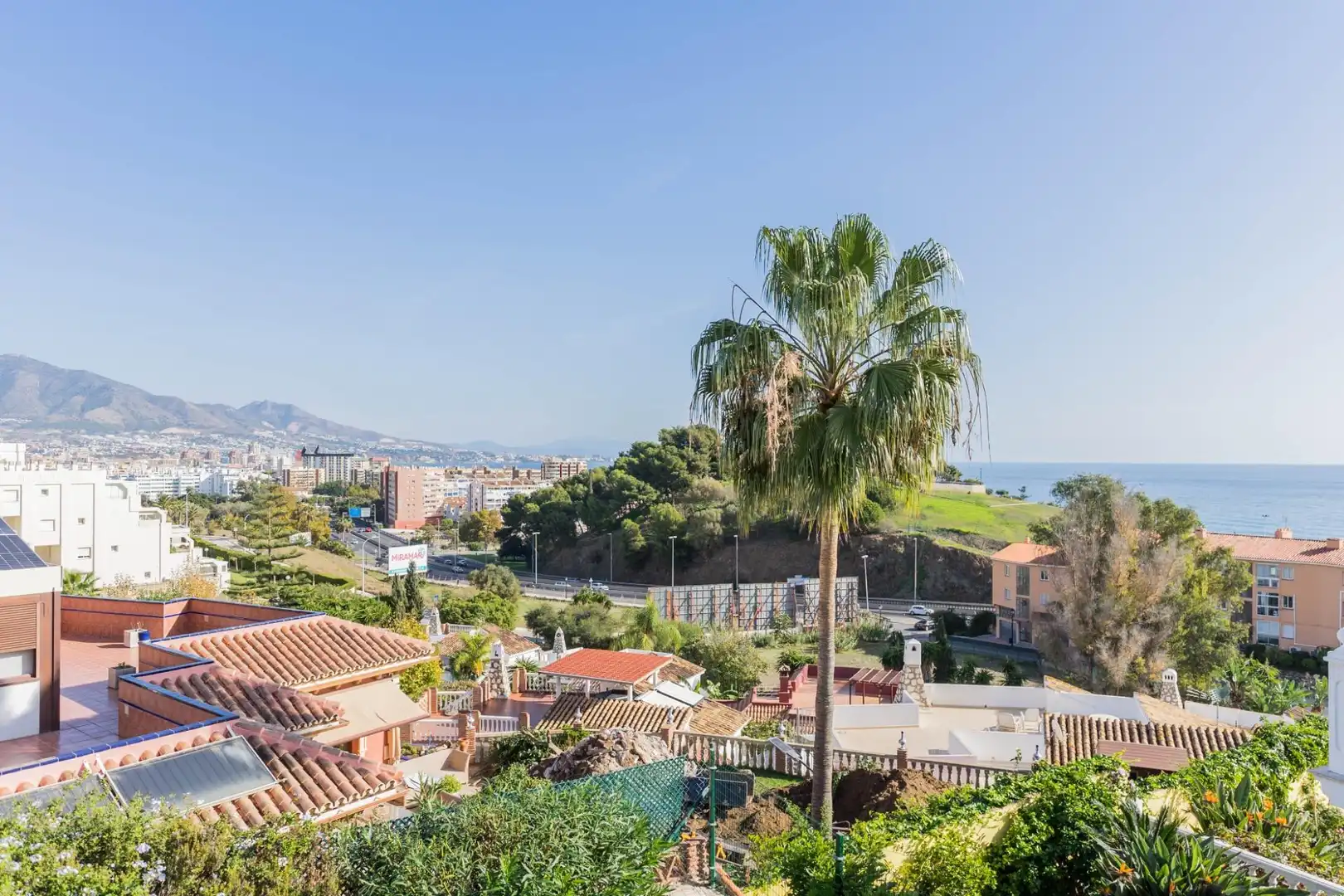 Exterior view of Houses for sale in Fuengirola  with Private garden, Terrace and Balcony