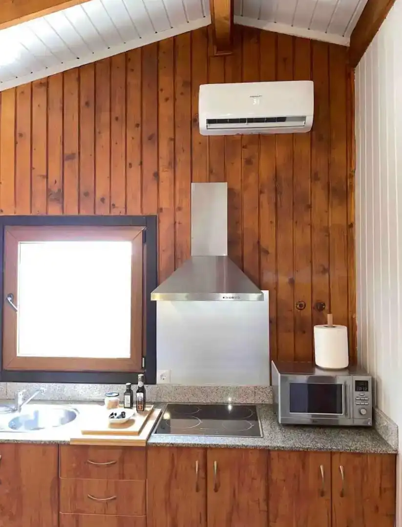 Cuina de Casa o xalet de lloguer en Tarifa amb Aire condicionat, Jardí privat i Parquet